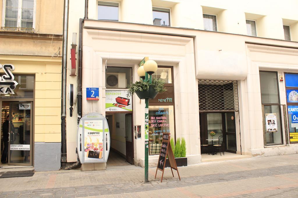 Pokoje Na Chmielnej 2 Vandrehjem Warszawa Eksteriør billede